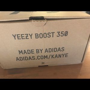 Men’s size 8 1/2 US (8 UK). Grey and orange.